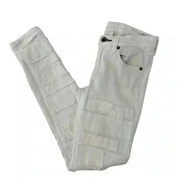 RAG +BONE TATTERED & PATCHED WHITE SKINNY JEAN SIZE 25 - Picture 4 of 9